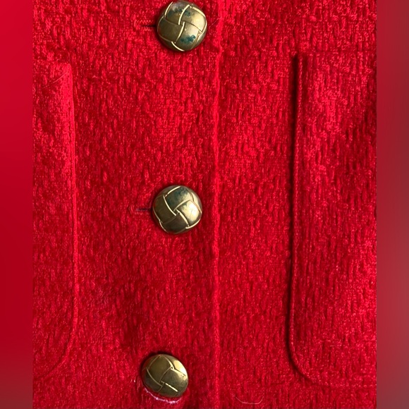 MJ STEVENS Navy acrylic Blazer with gold buttons, lined, size 12 - Picture 10 of 11